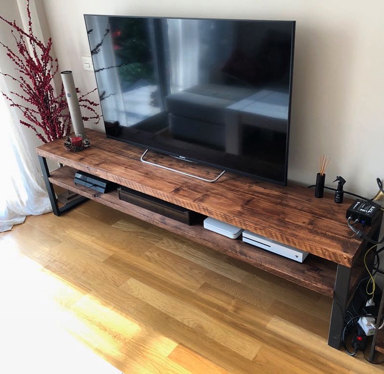 Mueble bajo de television fabricado en madera【Estilo Industrial】