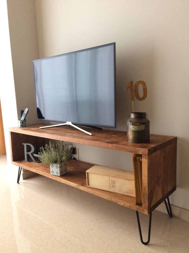 Predecir Espíritu cocinar una comida Mesa vintage industrial fabricada con madera de pino y base de metal